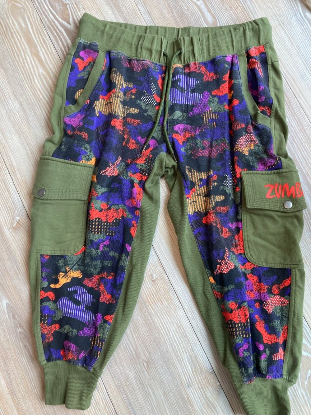 ZUMBA Camo Cargo Cropped Banded Sweats